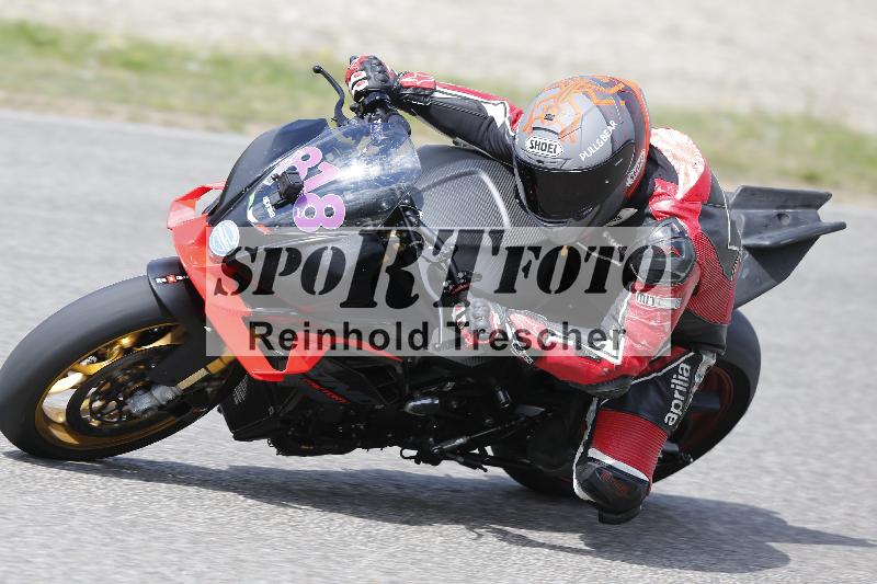 /09 19.04.2026  Caremotion get faster ADR/Gruppe gelb/818